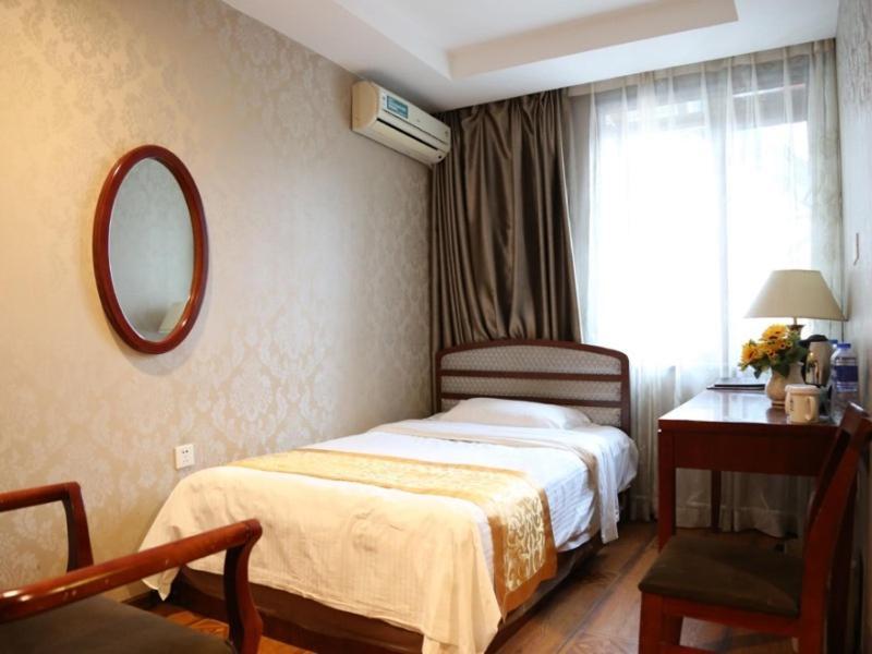 Greentree Inn Heilongjiang Harbin Zhongyang Street Business Hotel Extérieur photo