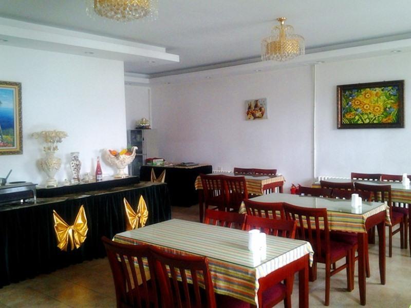 Greentree Inn Heilongjiang Harbin Zhongyang Street Business Hotel Extérieur photo