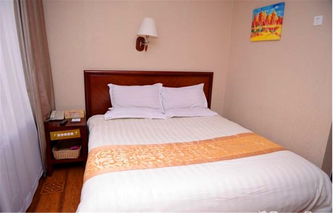 Greentree Inn Heilongjiang Harbin Zhongyang Street Business Hotel Extérieur photo