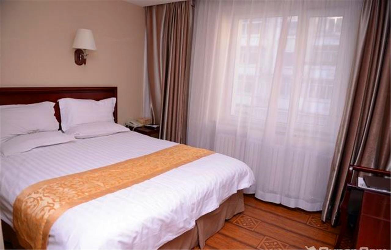 Greentree Inn Heilongjiang Harbin Zhongyang Street Business Hotel Extérieur photo