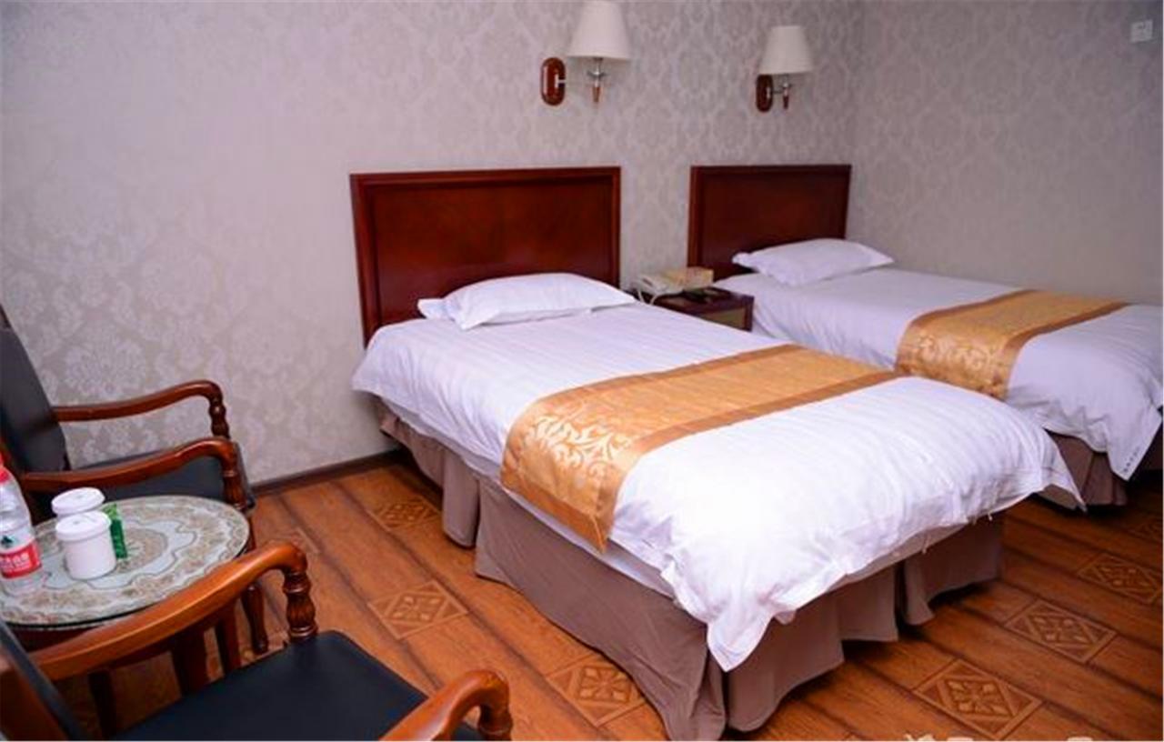 Greentree Inn Heilongjiang Harbin Zhongyang Street Business Hotel Extérieur photo
